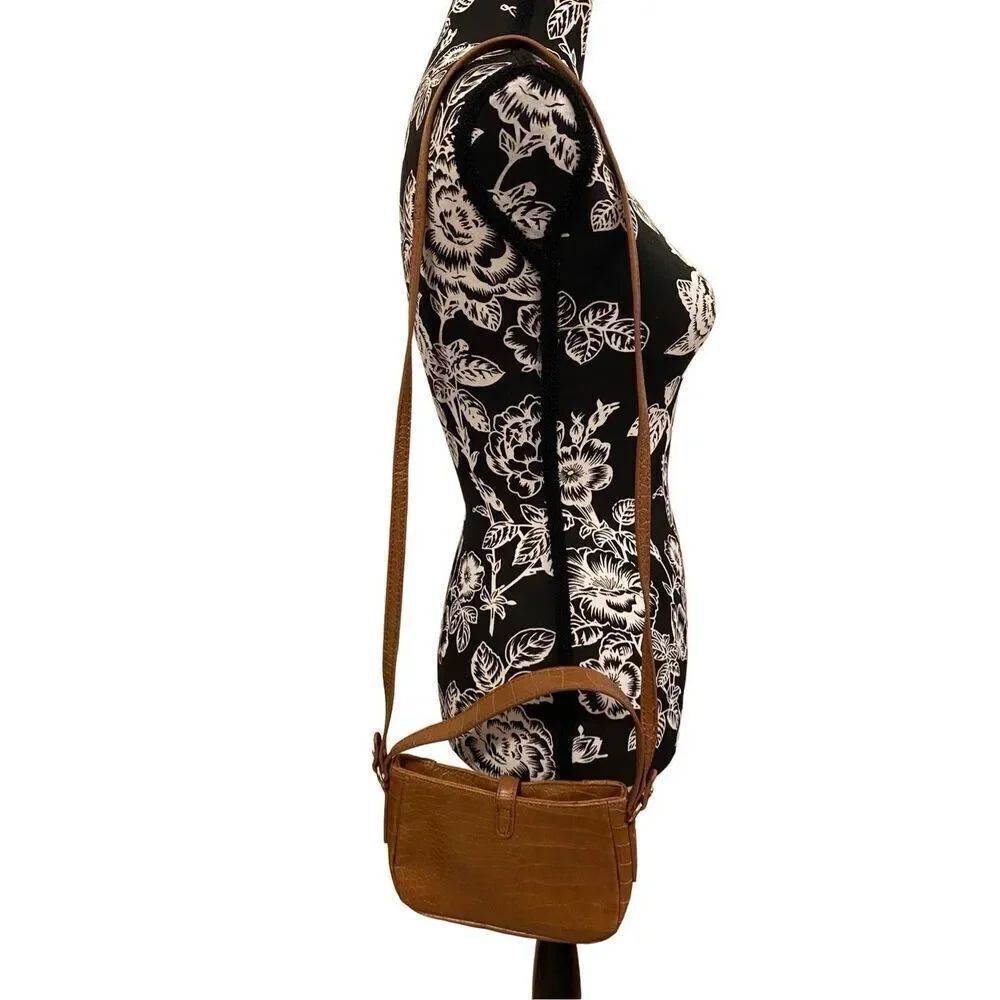 Brown Faux Leather Crossbody Shoulder Bag Purse Boho Bohemian Classic Business - Picture 2 of 13